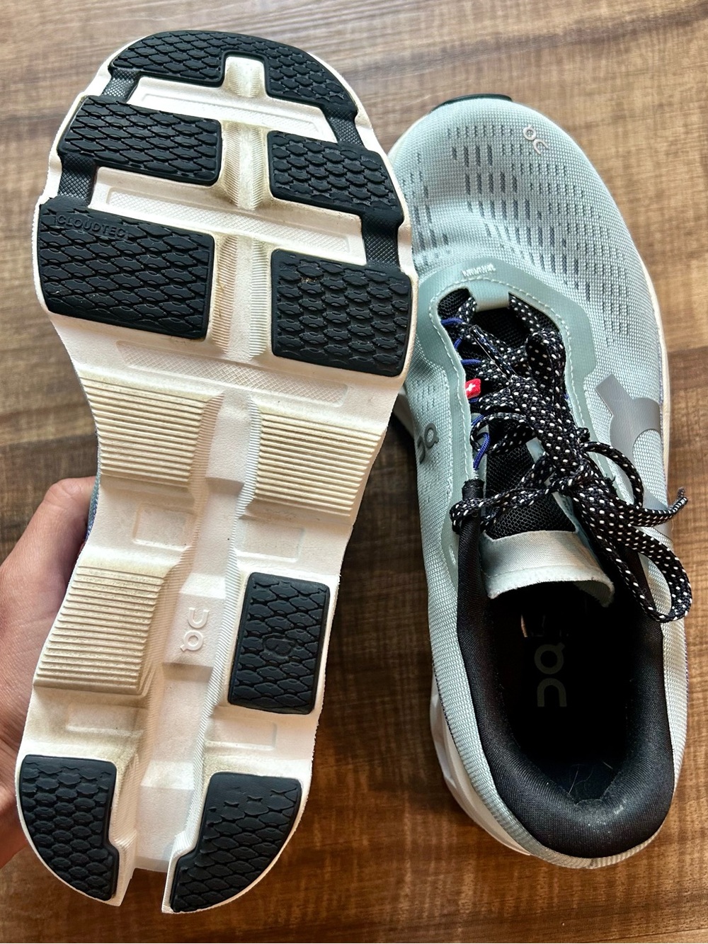 Like NEW On Running Women’s Cloud Monster - Picture 4 of 5